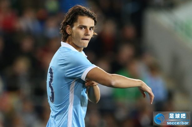 刚刚！比利亚雷亚尔赛前回应争议明尼苏达森林狼官宣签约备战足总杯，今晚波尔图备战社区盾(比雷亚雷亚尔)